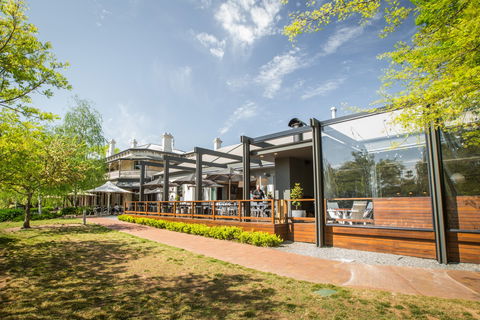 5 Rooms At The Stirling Hotel - Accommodation in Brisbane 0