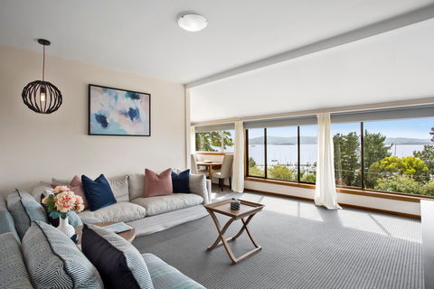 Beauty Point Holiday House - Accommodation in Brisbane 0