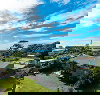 Horizon Views Beach House - Accommodation in Brisbane