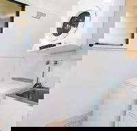 Newcastle Short Stay Apartments - Flagstaff Apartment - Accommodation in Brisbane