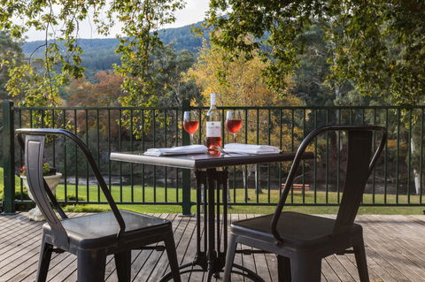 Oscar's On The Yarra - Accommodation in Brisbane 2