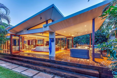 Pavilion Two At Broken Head - Exclusive Beachfront - Accommodation in Brisbane 1