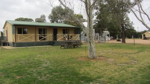 Port Pitstop Cottage - Accommodation in Brisbane 0