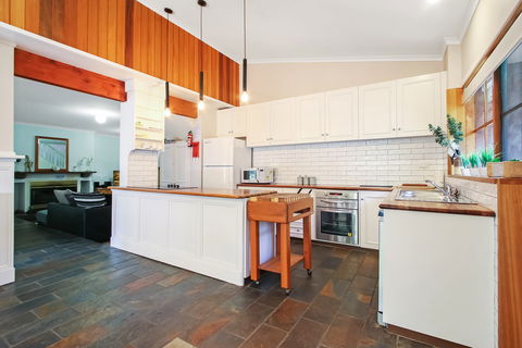 Porepunkah Elms - Accommodation in Brisbane 1