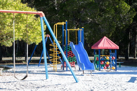 Rainbow Beach Holiday Park - Accommodation in Brisbane 2