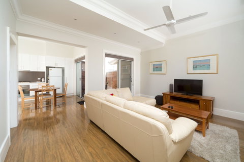 The Waterstreet Apartment - Accommodation in Brisbane 2
