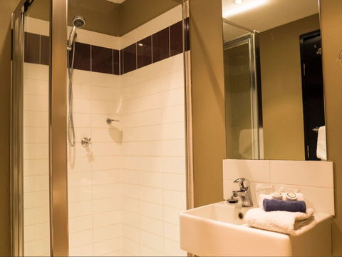 The Windsor Castle Hotel - Accommodation in Brisbane 2