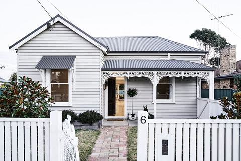 The Fox House, Kyneton - Accommodation in Brisbane 0