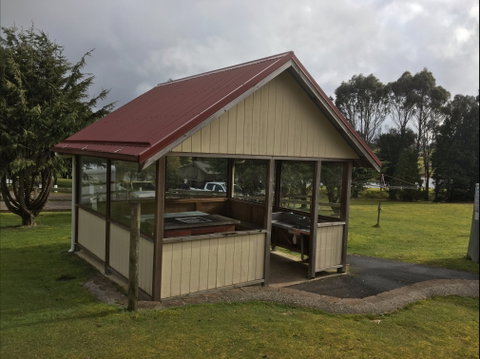 Waratah Caravan And Camping Ground - Accommodation in Brisbane 1