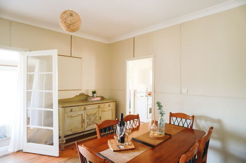 Adelong Valley Farm Stays - Moorallie Cottage - Accommodation in Brisbane 2