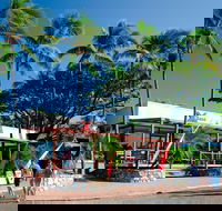 Base Airlie Beach Resort - Accommodation in Brisbane