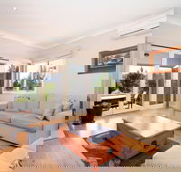 Bimbadeen - Accommodation in Brisbane