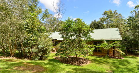 Bushland Cottages And Lodge Yungaburra - Accommodation in Brisbane 0
