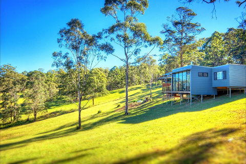 Cabins@theView - Accommodation in Brisbane 1