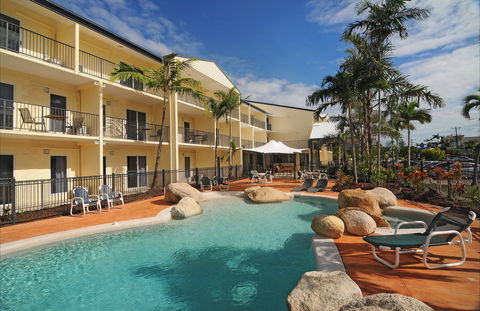 Cairns Queenslander Hotel And Apartments - Accommodation in Brisbane 0