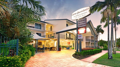 Cairns Queenslander Hotel And Apartments - Accommodation in Brisbane 2