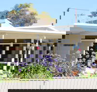 Deckadence Seafront - Accommodation in Brisbane