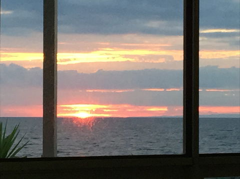 Deckadence Seafront - Accommodation in Brisbane 1