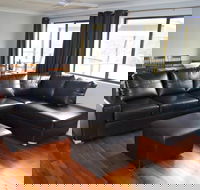 Ewetopia Farm - Accommodation in Brisbane