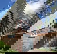 Greenbanks - River Shack Rentals - Accommodation in Brisbane