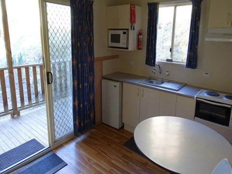 Grove Creek Cabins - Accommodation in Brisbane 1