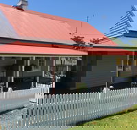 Hindmarsh Park Holiday Cottage - Accommodation in Brisbane