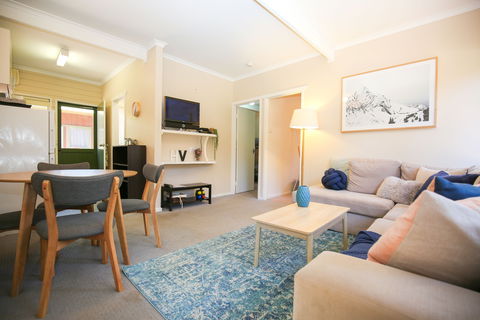 Hylander Holiday Unit - Accommodation in Brisbane 1
