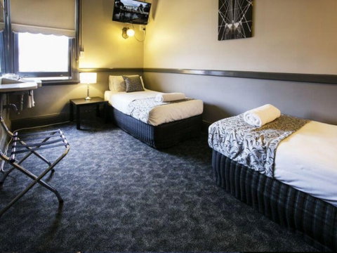 Imperial Maitland - Accommodation in Brisbane 0