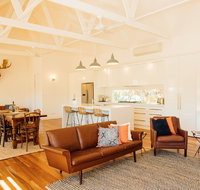 Merry Moose - Accommodation in Brisbane