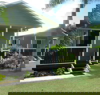 Queens Beach Tourist Village - Accommodation in Brisbane