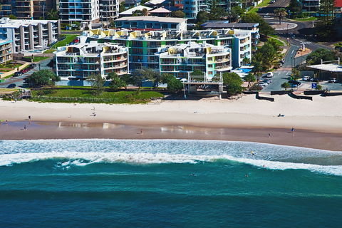 Rolling Surf Resort - Accommodation in Brisbane 0