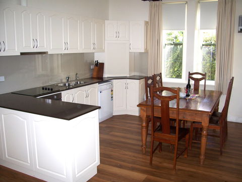 Smith Street Villa, Naracoorte - Accommodation in Brisbane 1
