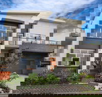 The Sanctuary on Sandon Point - Accommodation in Brisbane