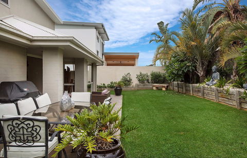The Sanctuary On Sandon Point - Accommodation in Brisbane 2
