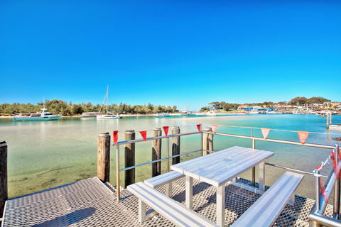The Porthole Of Huskisson - Accommodation in Brisbane 0