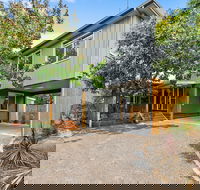 The Beach House Anglesea - Accommodation in Brisbane