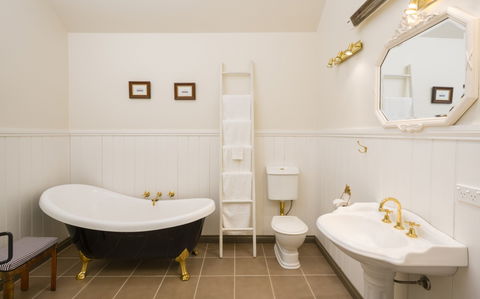 Timboon House & Stables - Accommodation in Brisbane 1