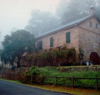 Tizzana Winery Bed And Breakfast - Accommodation in Brisbane