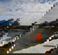 Waterfront on Sandpiper - Accommodation in Brisbane