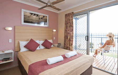 First Sun Holiday Park - Accommodation in Brisbane