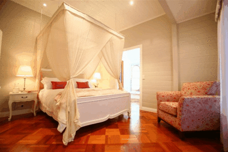 Byron Blisshouse - Carlyle House - Accommodation in Brisbane