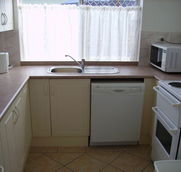 Sunseeker Holiday Units - Accommodation in Brisbane
