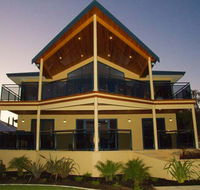 Nautica Lodge - Accommodation in Brisbane