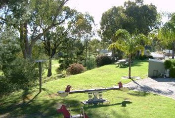 Commercial Golf Resort - Accommodation in Brisbane 3