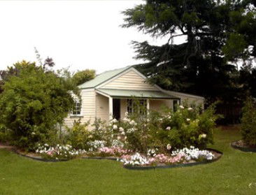 Creekside Cottages - Accommodation in Brisbane 0