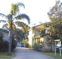 Avalon Holiday Units - Accommodation in Brisbane