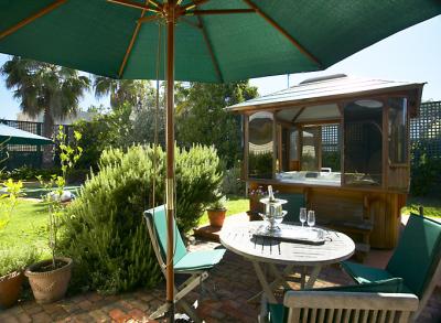 Waratah Brighton Boutique Bed And Breakfast - Accommodation in Brisbane 5