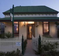 Emaroo Cottages - Accommodation in Brisbane