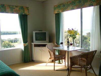Augusta Hotel Motel - Accommodation in Brisbane 4