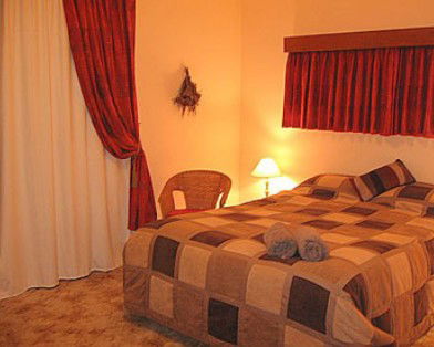 Acacia Grove Holiday House - Accommodation in Brisbane 2